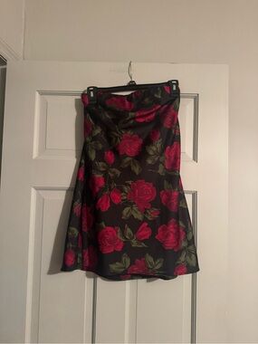 Show Me Your MuMu Black Mini Dress with red Rose Print